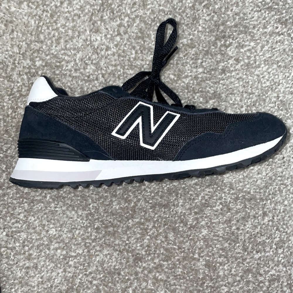 Never worn black New Balance Shoes